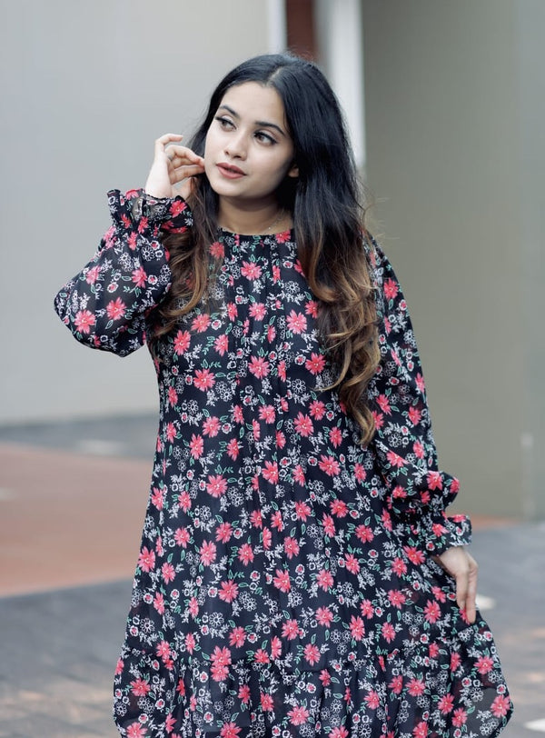Black and Red Floral Print Dress (GBP2001)