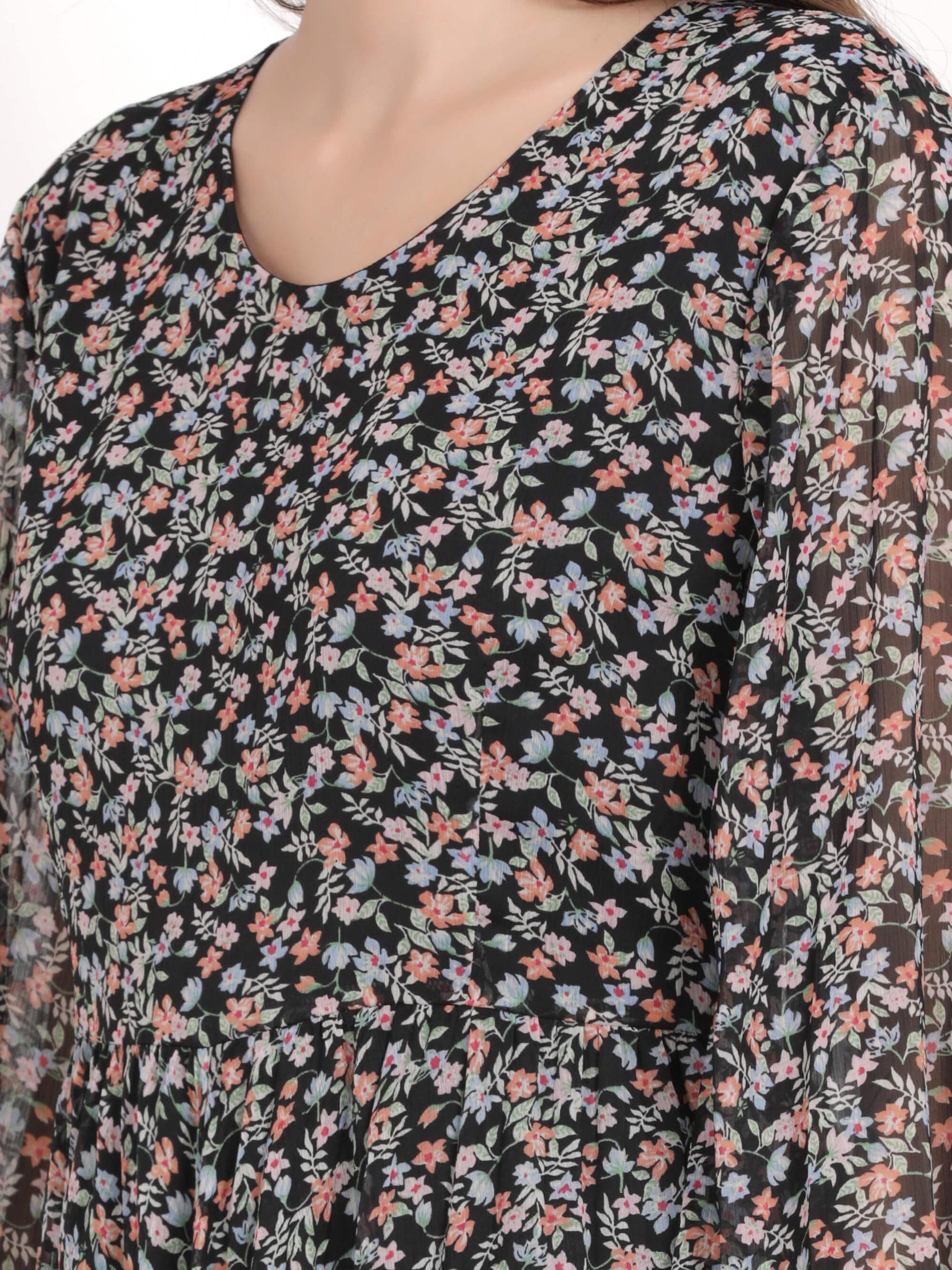 Black Floral Print Pleated Maxi Dress (GBF7004) - G O O S E B E R Y®
