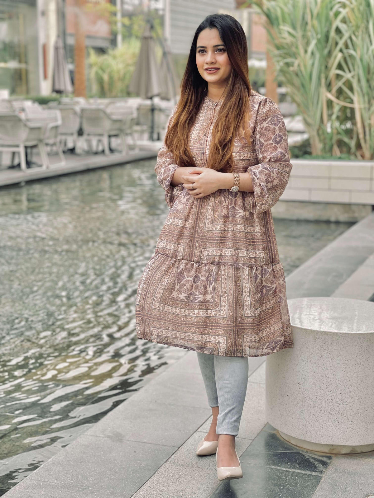 Abstract Printed Knee Length Dress (GBF7008) - GOOSEBERY